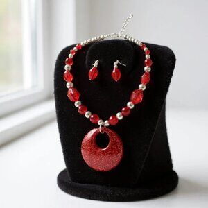 Red Lucite Bead With Red Shimmery Circle pendant Necklace With Matching Earring